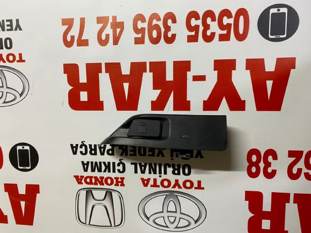 KARTİN TİCARET TOYOTA AURIS ÇIKMA ORJİNAL İÇ DEPO AÇMA KOLU 2008-2012 ARASI MODELLERE UYUMLUDUR